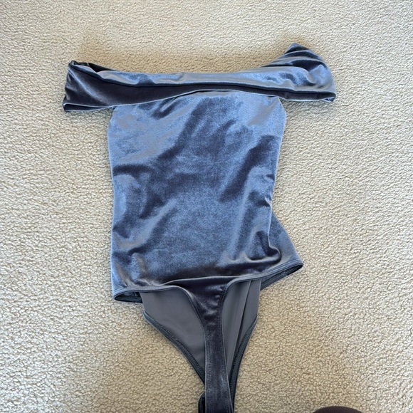 Alix NYC Twisted Bodysuit - Picture 5 of 8